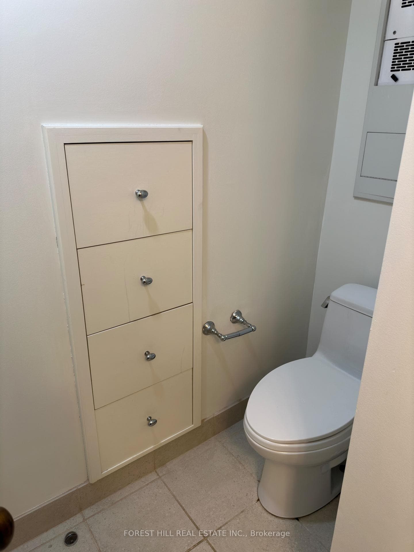 105 Balmoral Avenue Unit B1 photo 10