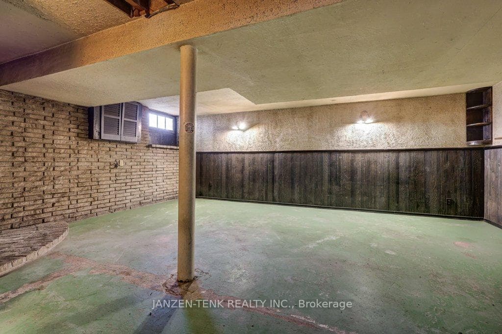 219 Centennial Avenue photo 33