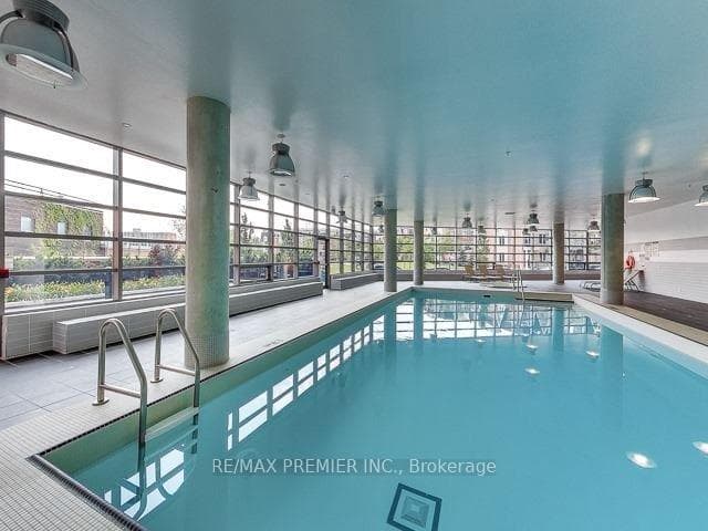 38 Joe Shuster Way Unit 1014 photo 8