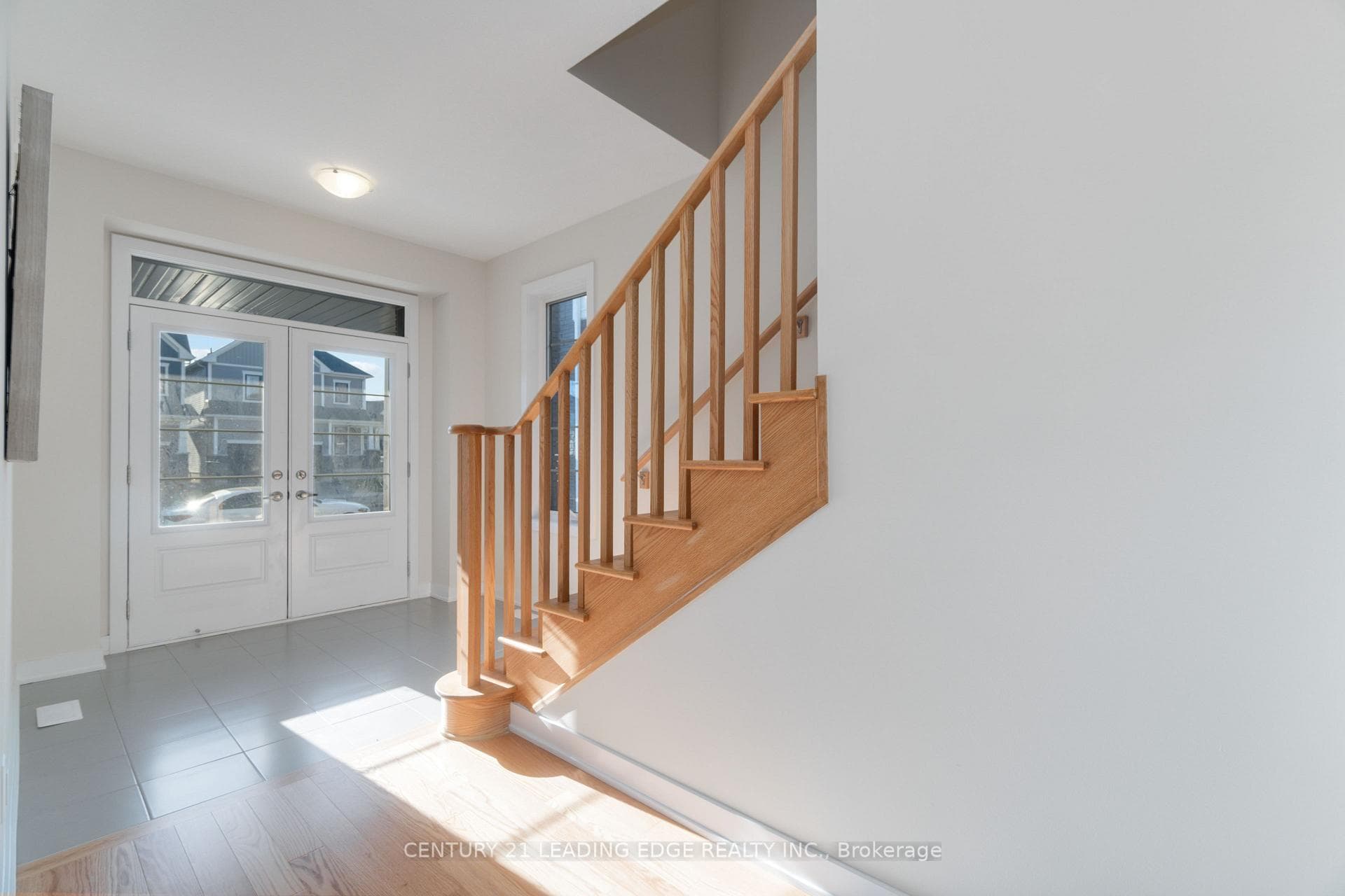 20 Aviron Crescent photo 9