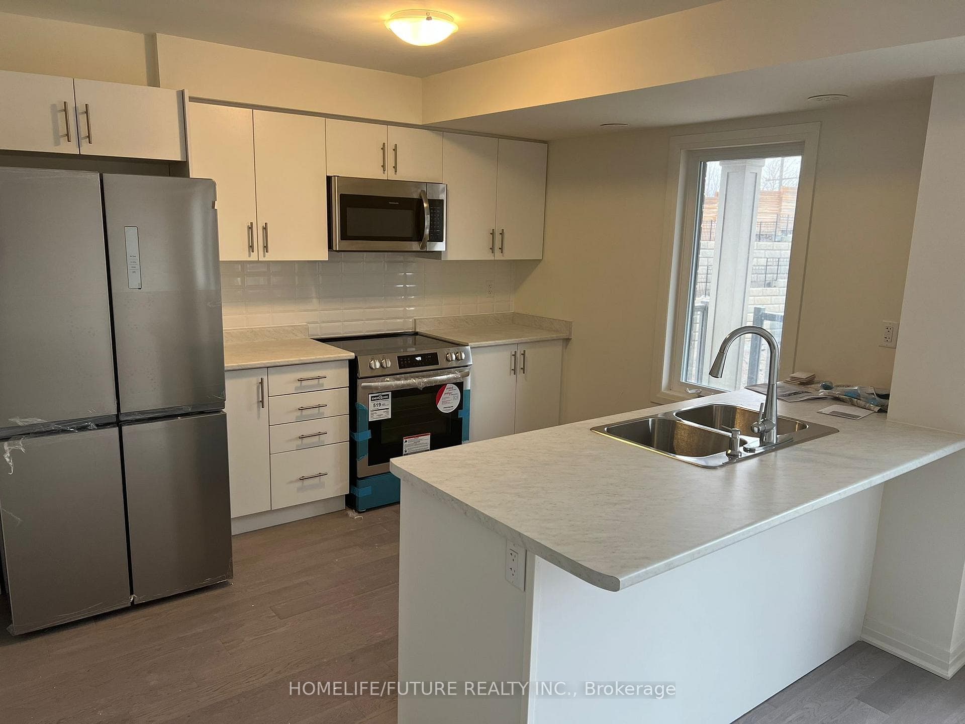 28D Lookout Drive Unit 16 photo 4
