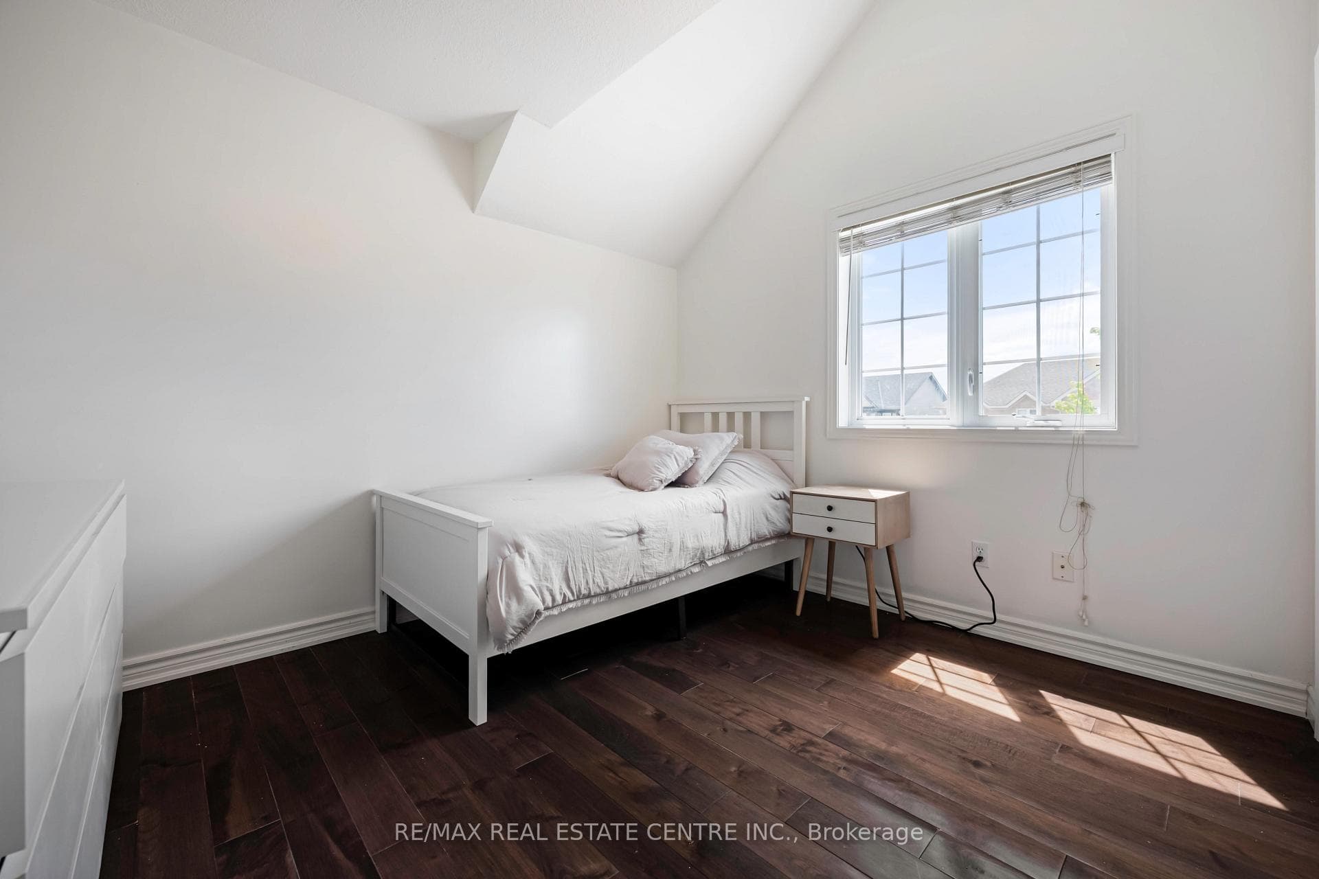 23 Clarke Avenue photo 31