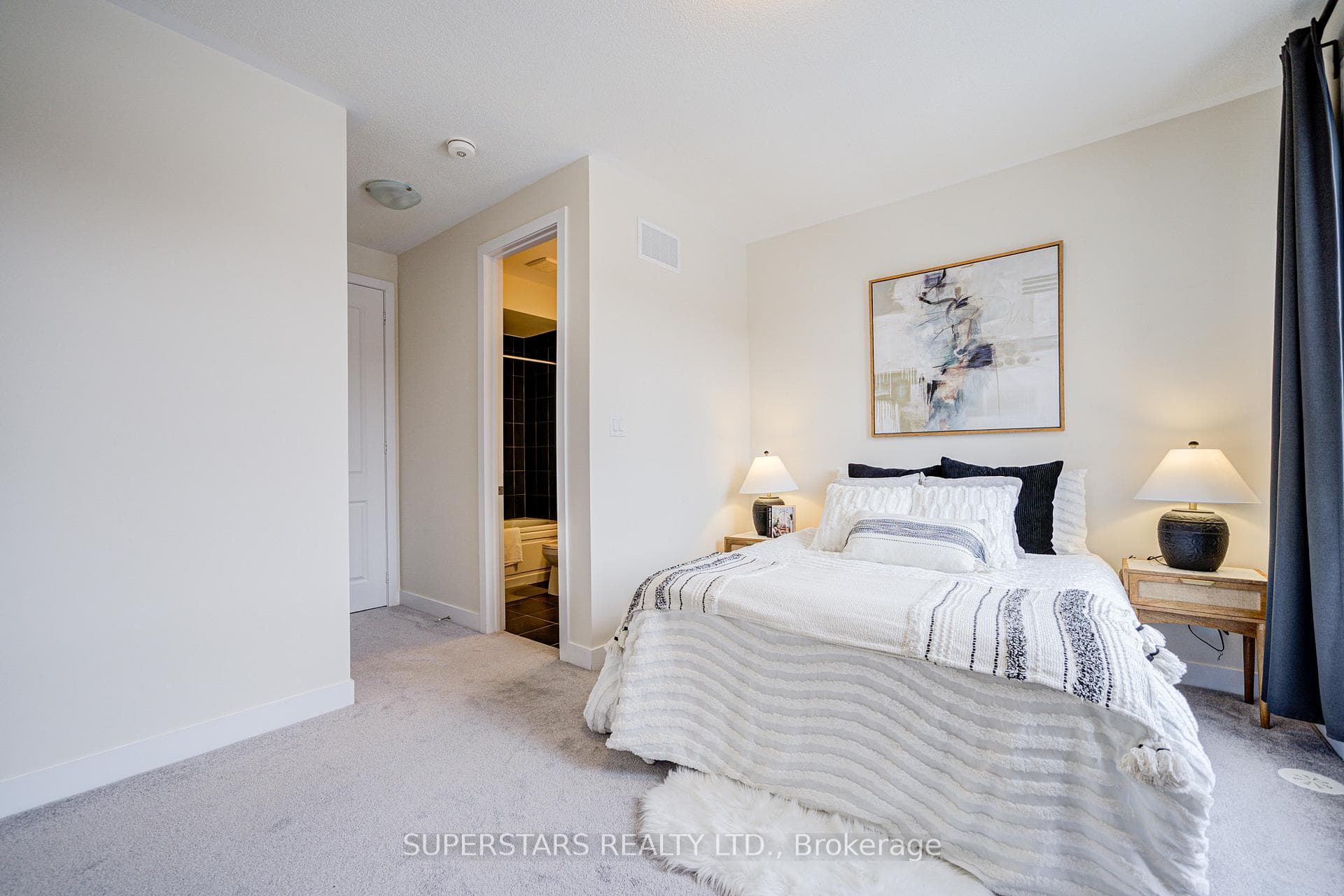 100 Stauffer Crescent photo 20