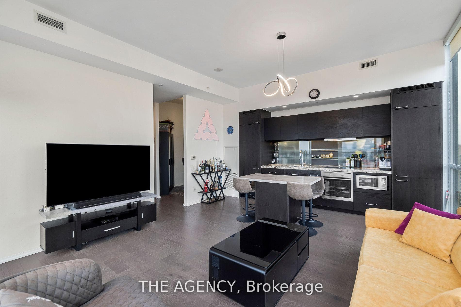 45 Charles Street Unit 5110 photo 15