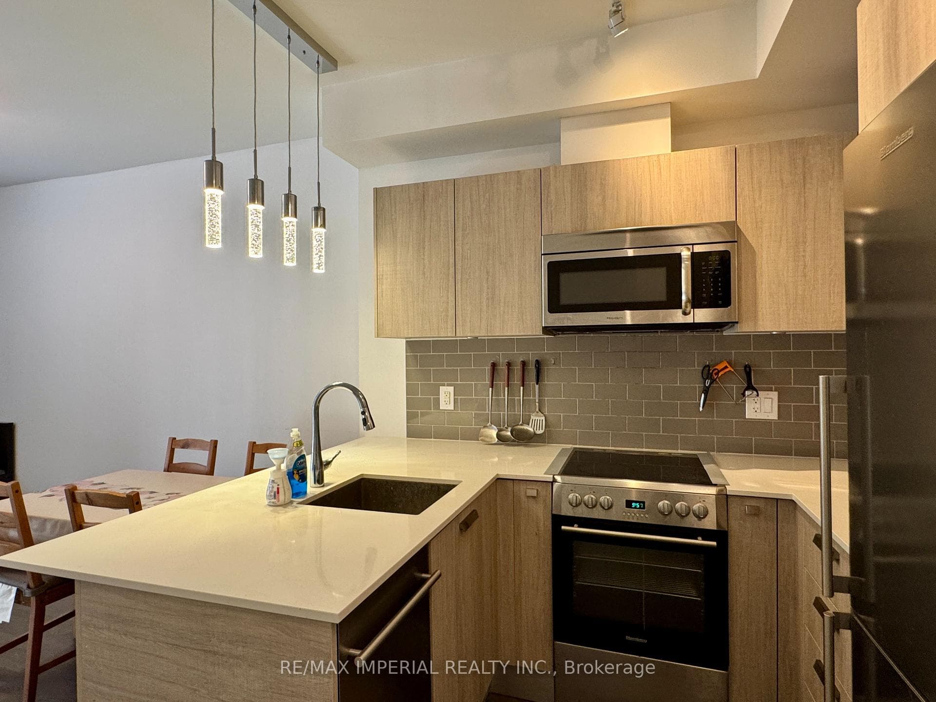 57 St. Joseph Street Unit 1210 photo 11