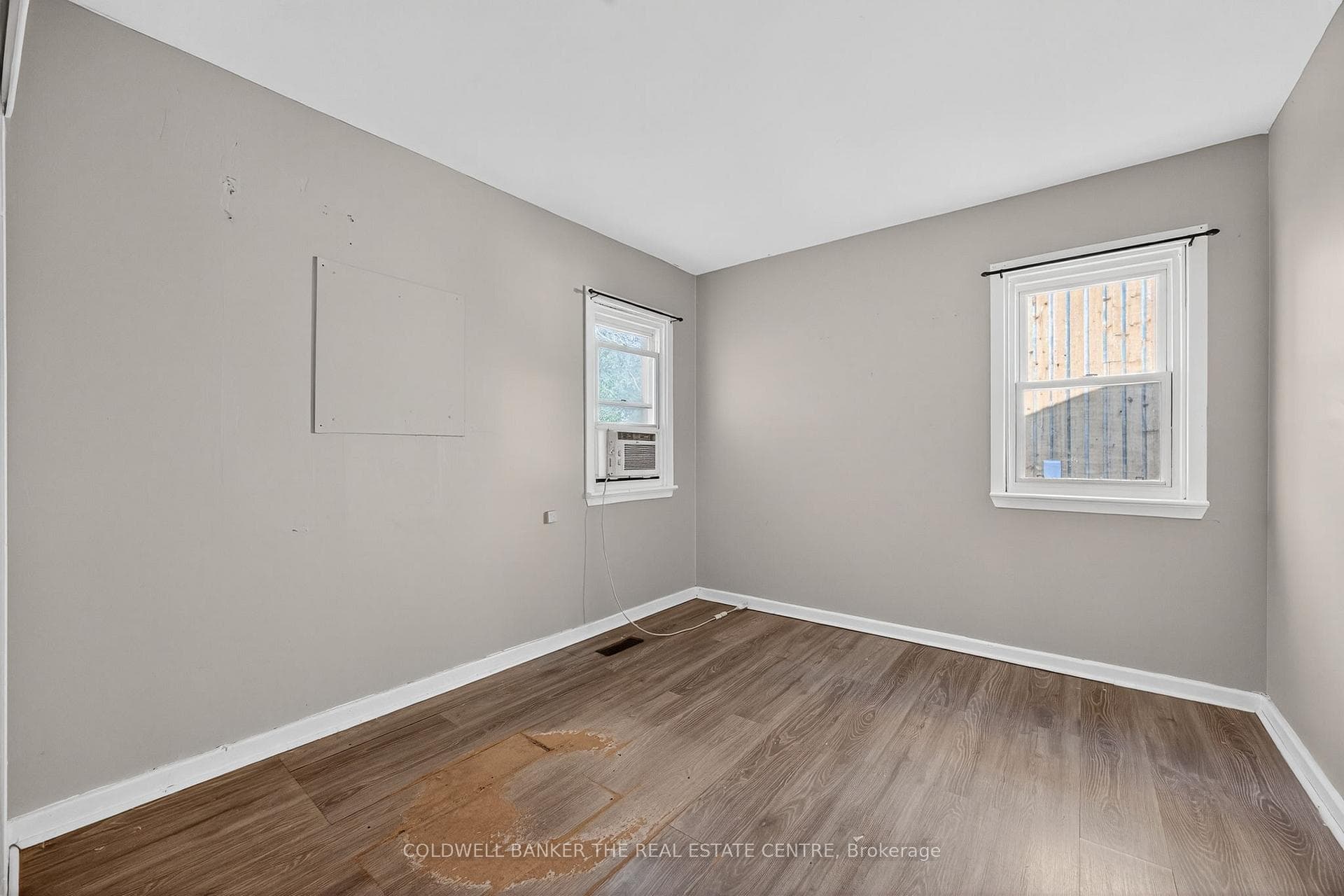 119 Elizabeth Street photo 11