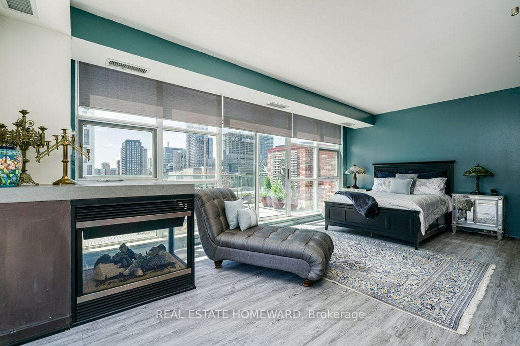 155 Dalhousie Street Unit PH1 photo 19