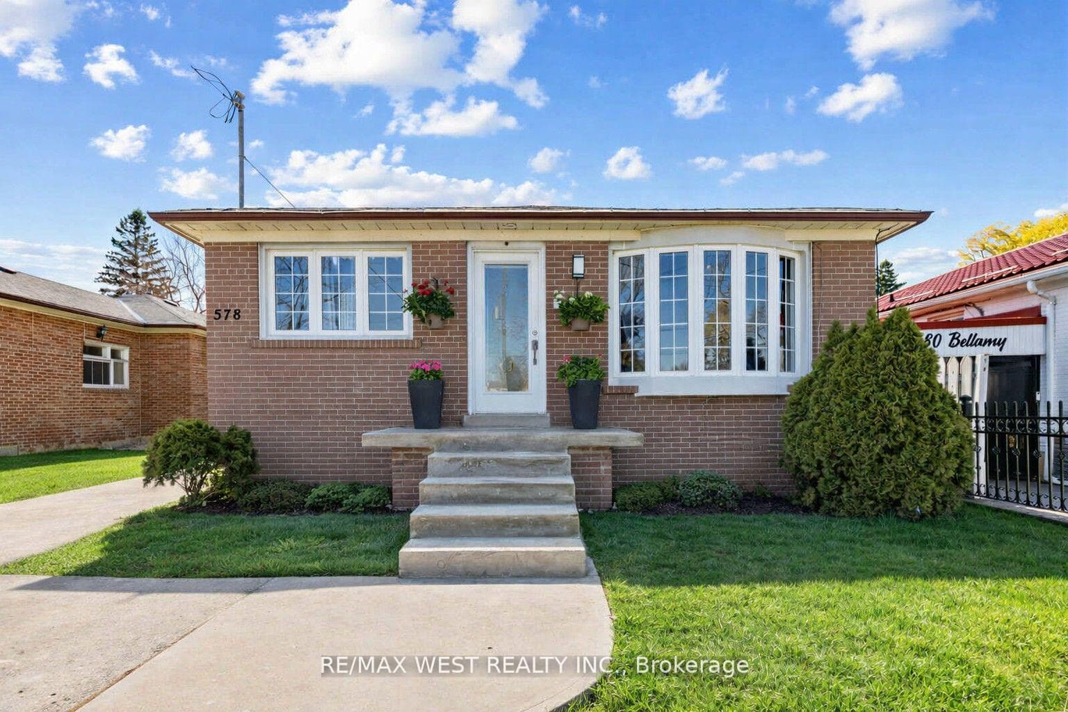 578 Bellamy Road photo 1