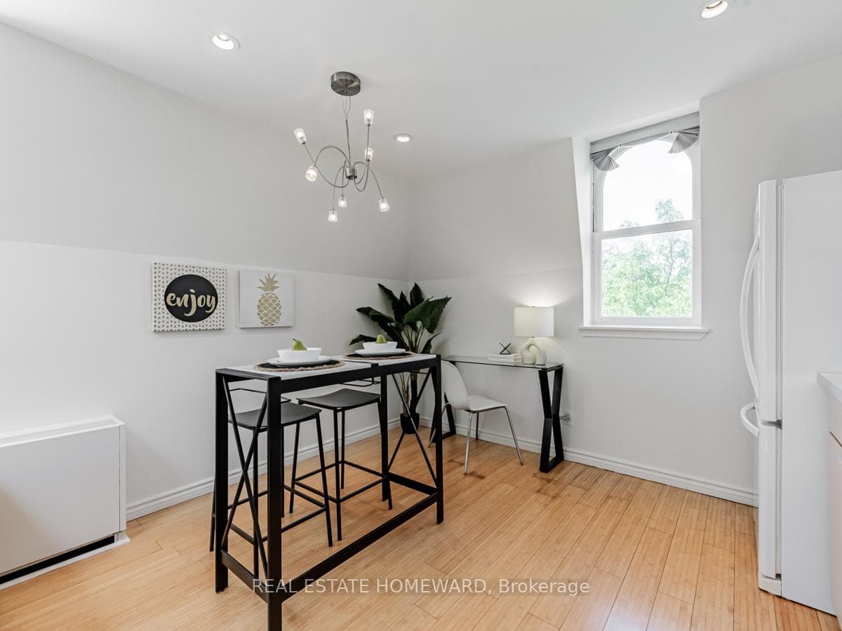 150 Beverley Street Unit 3G photo 12