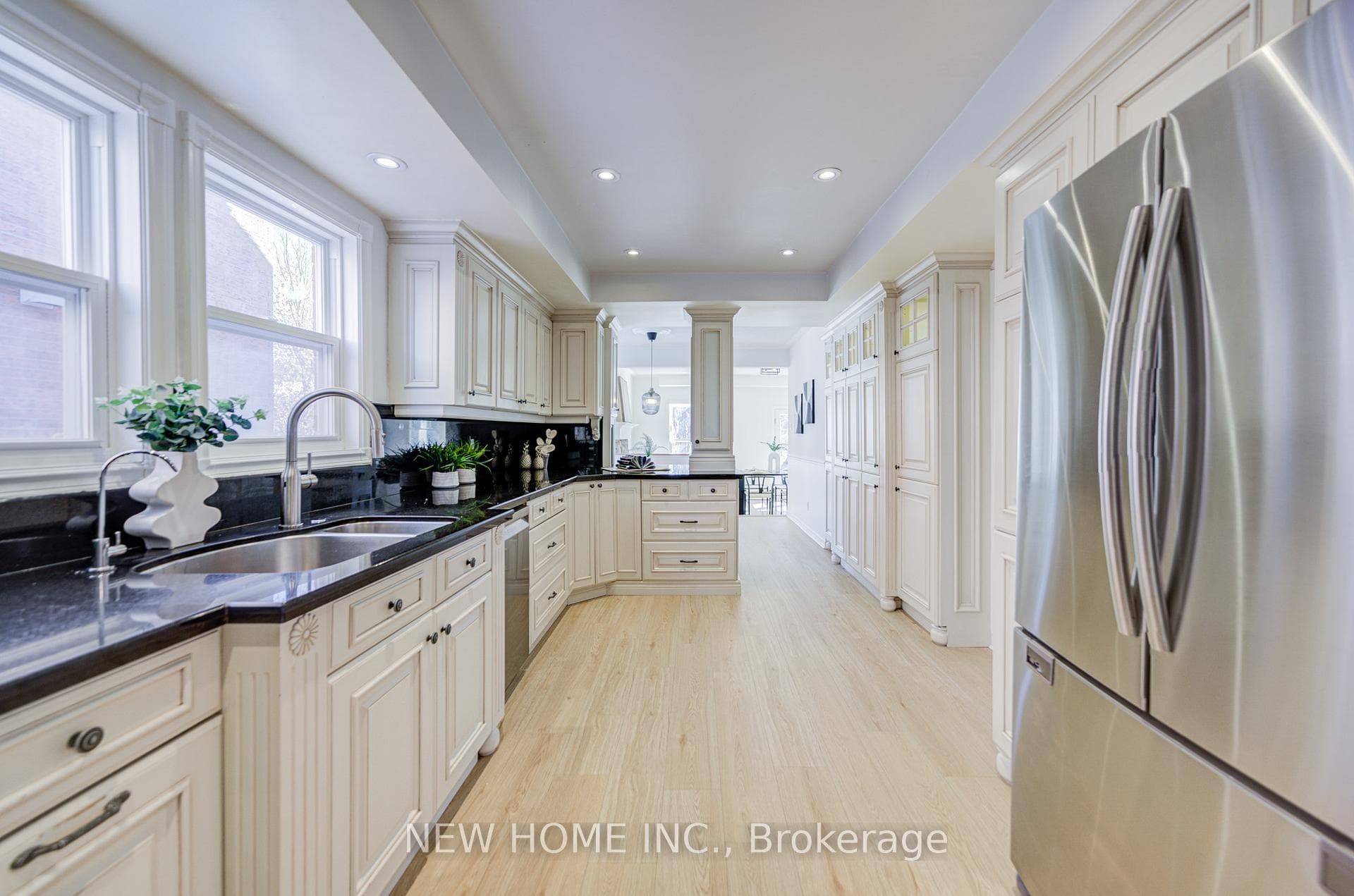 19 Springwood Crescent photo 23