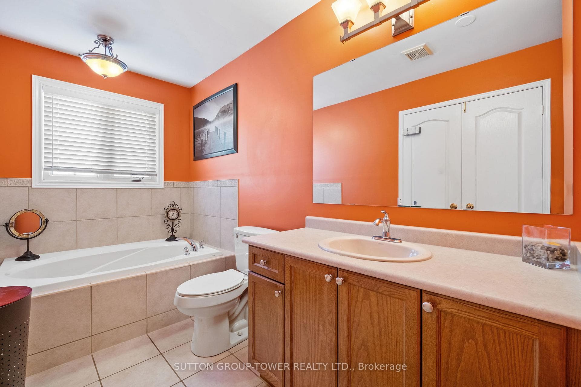 24 Tozer Crescent photo 36