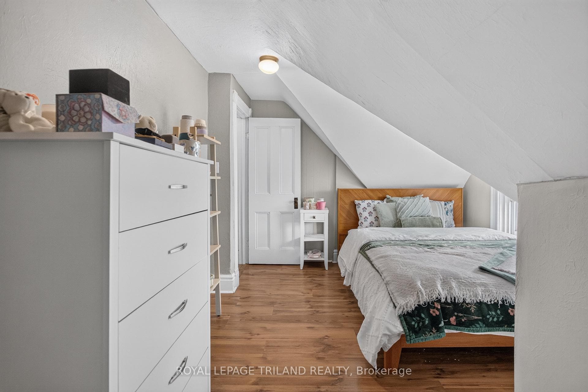 87 Chestnut Street photo 25