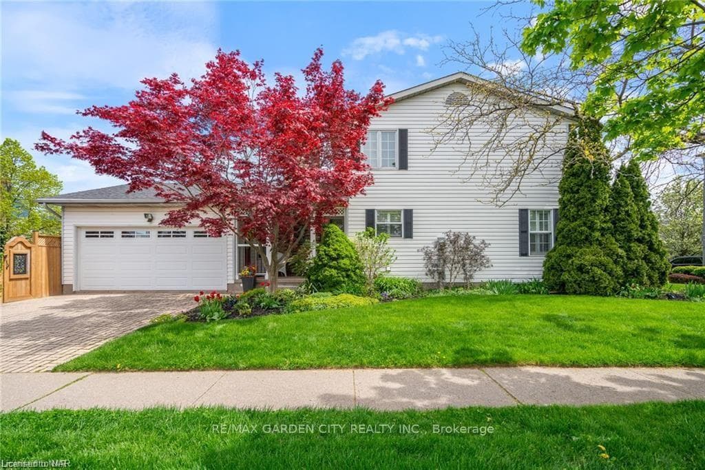 2 Bolger Drive photo 5