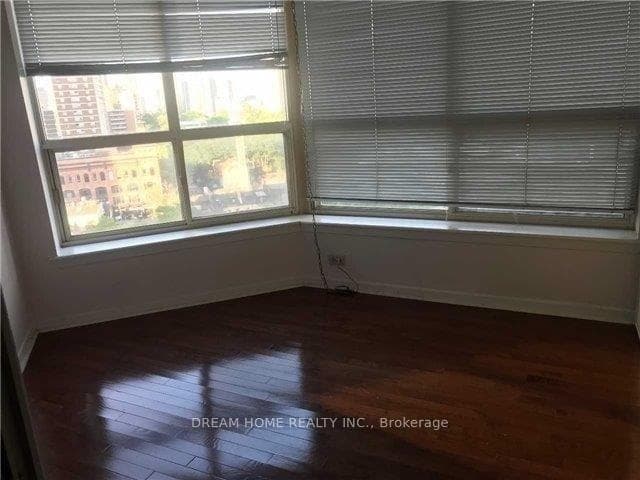 44 St Joseph Street Unit 1106 photo 5