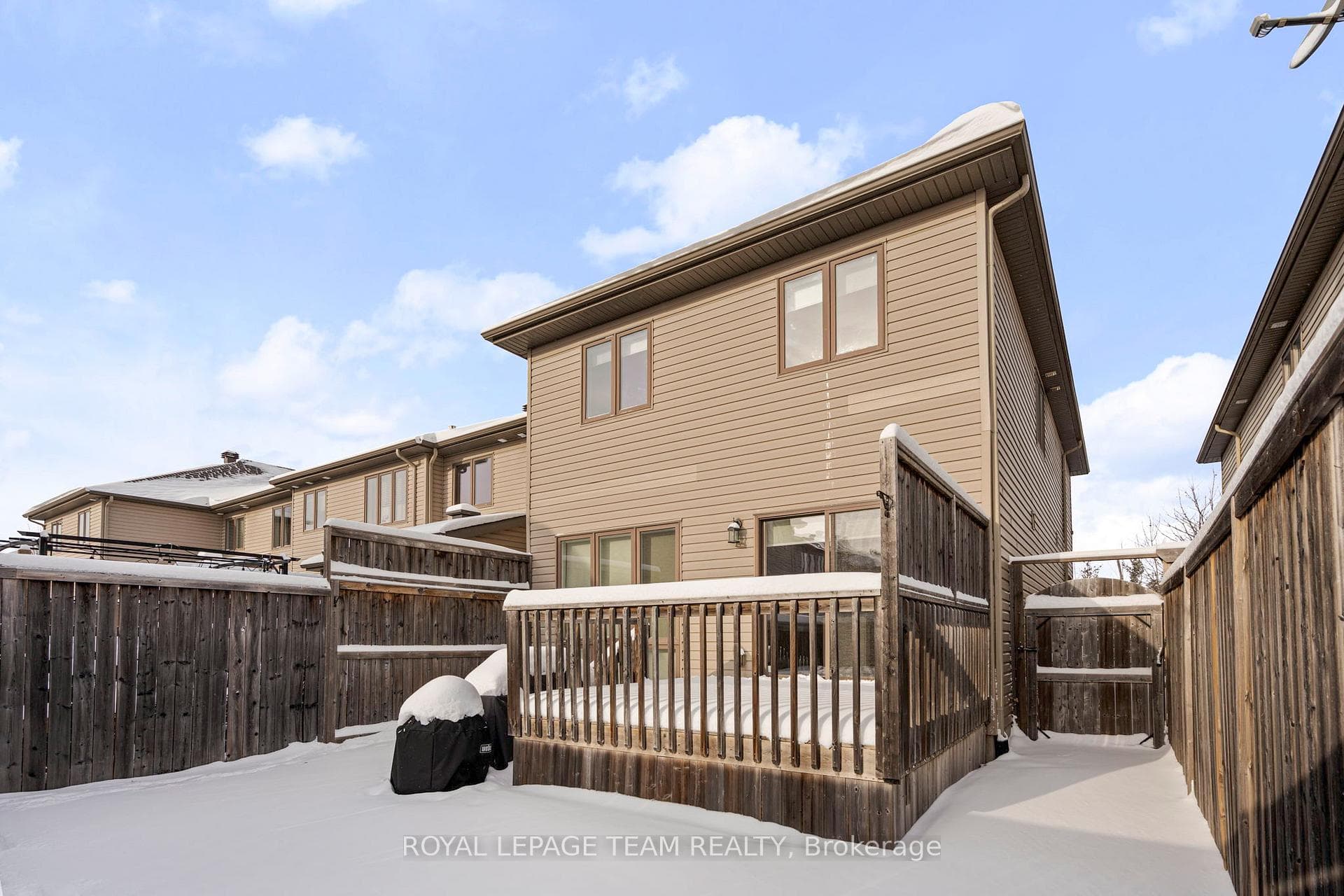 165 Woodhurst Crescent photo 38