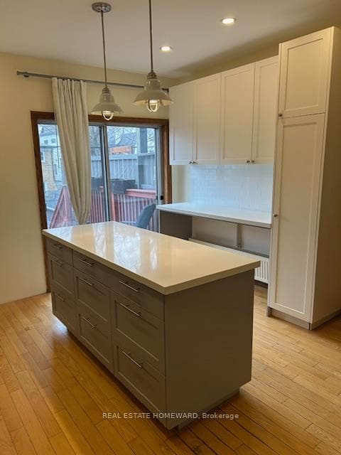 240 Lee Avenue photo 5