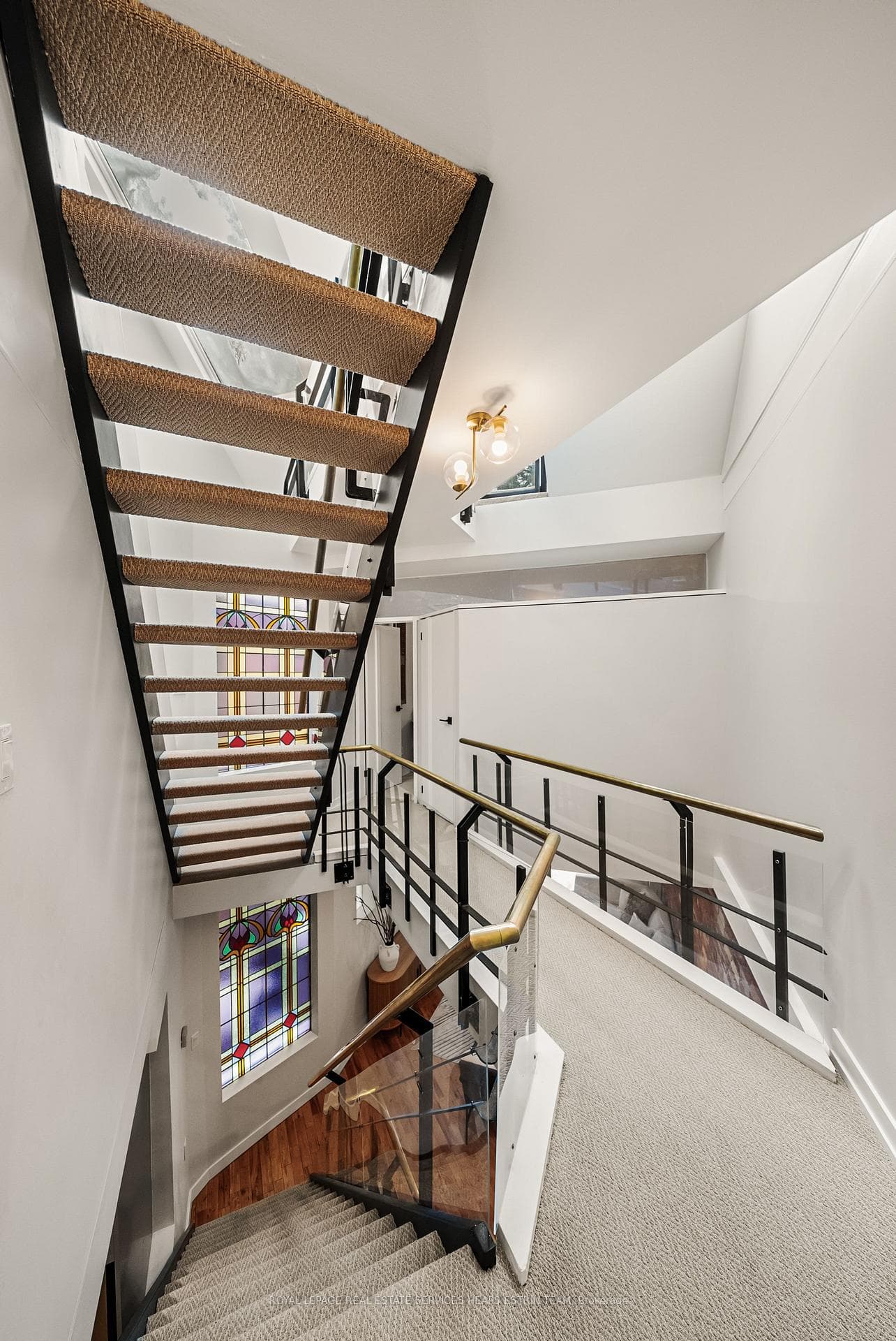 104 Winchester Street photo 17