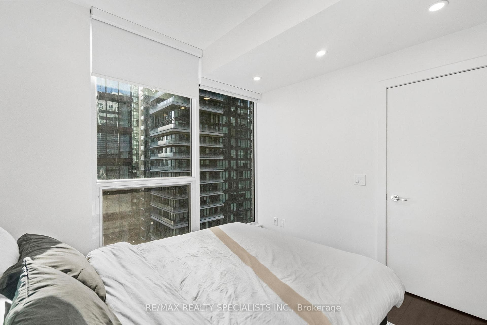 35 Mercer Street Unit 2012 photo 33