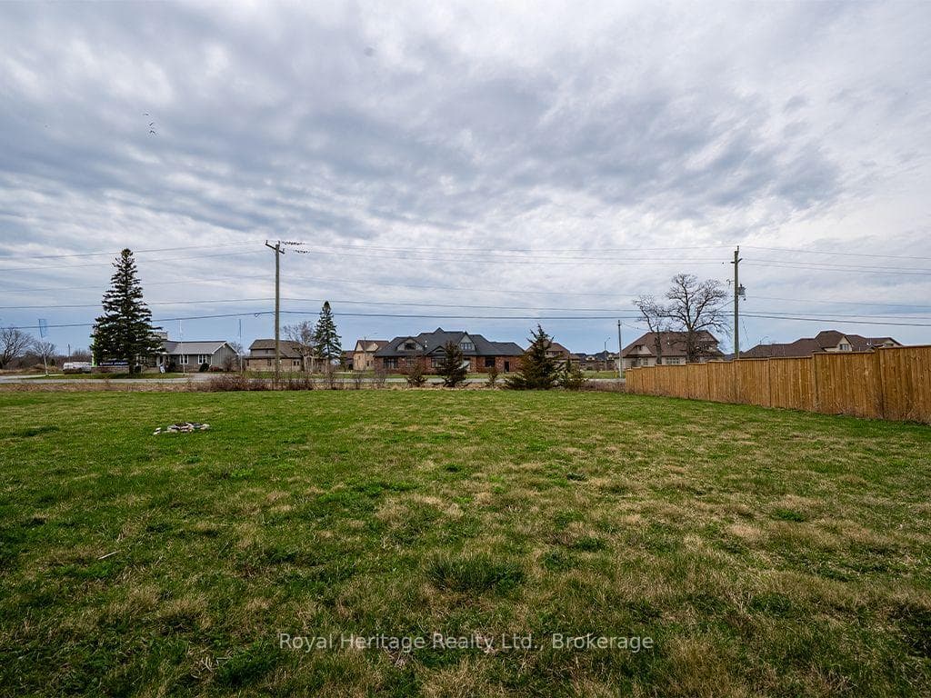 87 Summer Breeze Drive photo 24