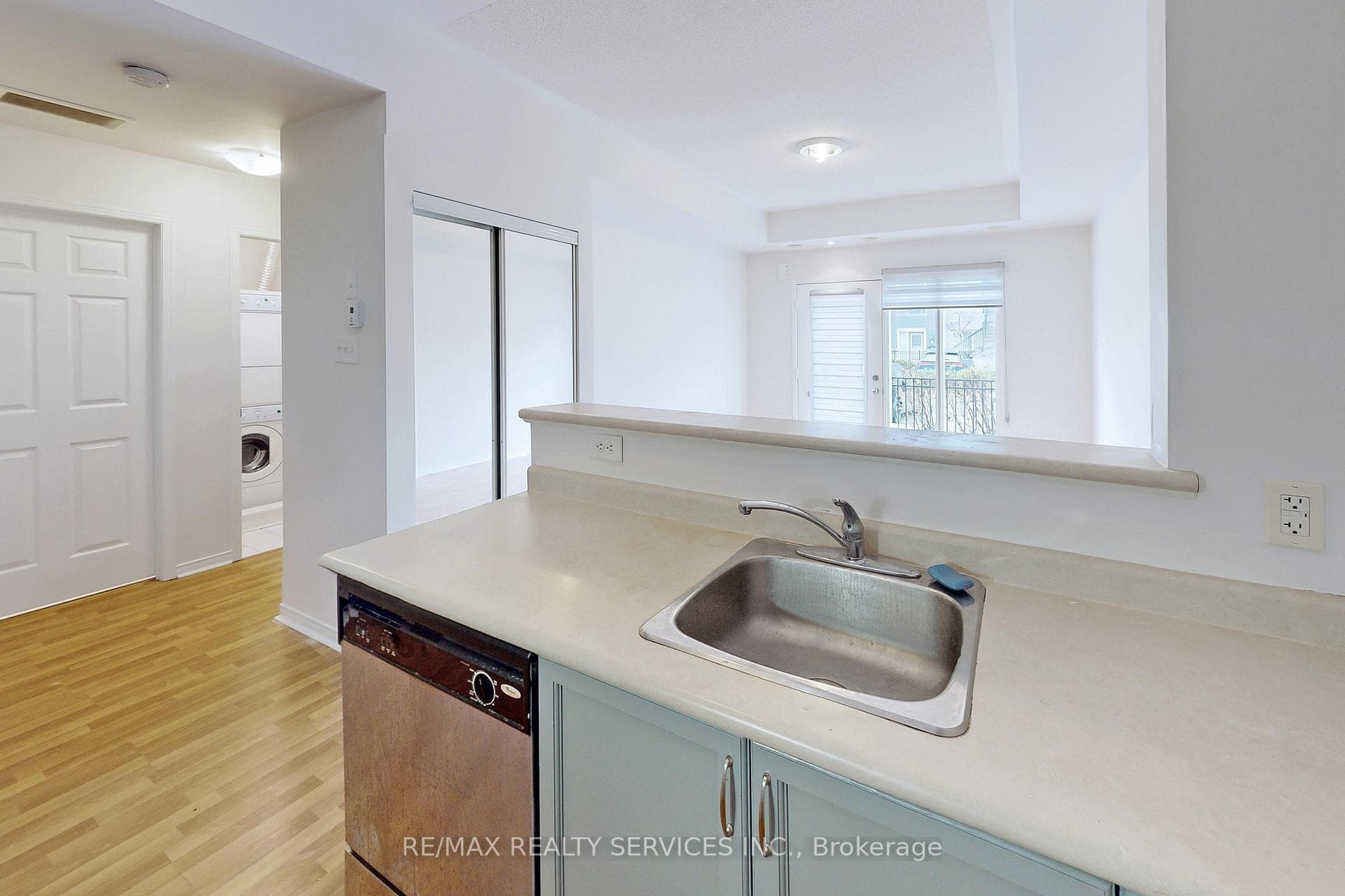 60 Fairwood Circle Unit 93 photo 17