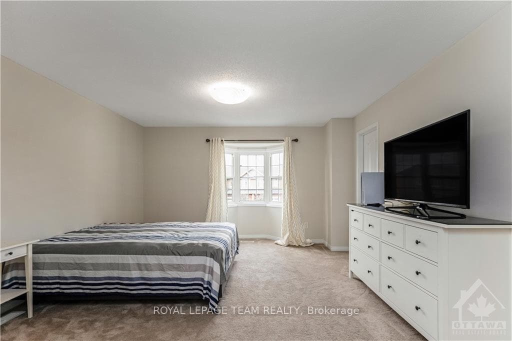 964 KLONDIKE Drive photo 9