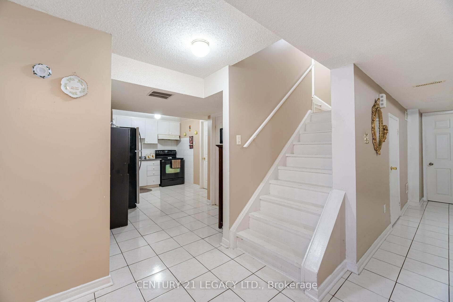 94 Sal Circle photo 29