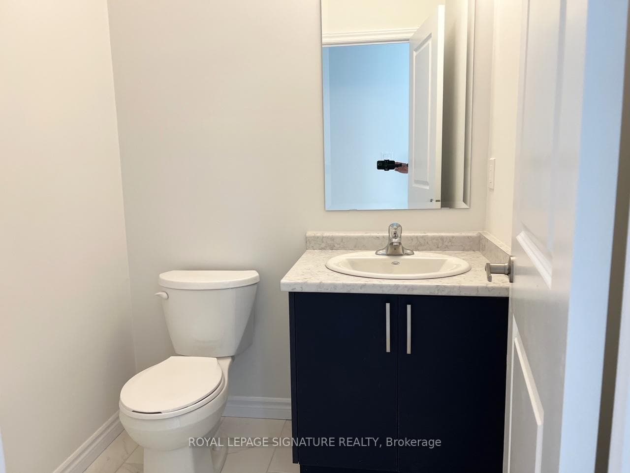 3128 Turner Crescent photo 10
