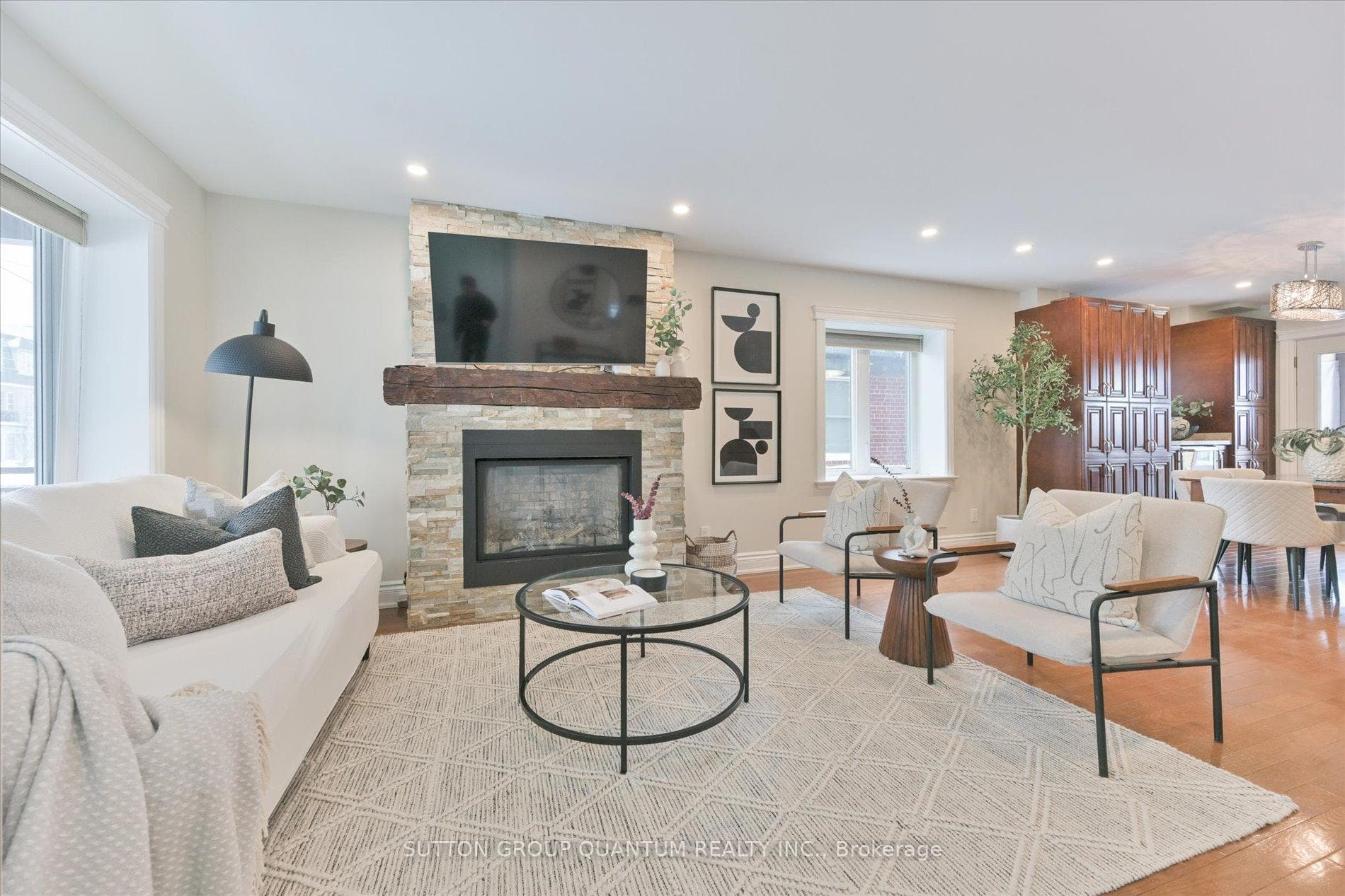 76 Albani Street photo 6