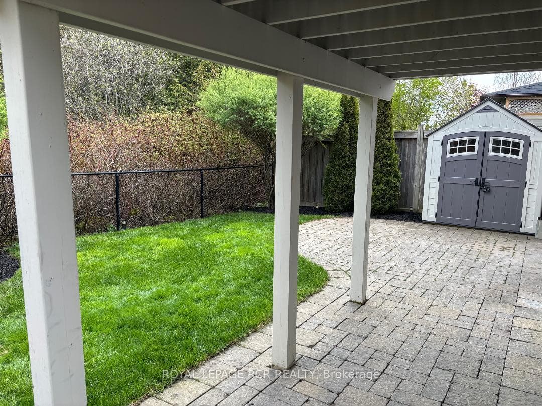 35 Sandringham Circle photo 18