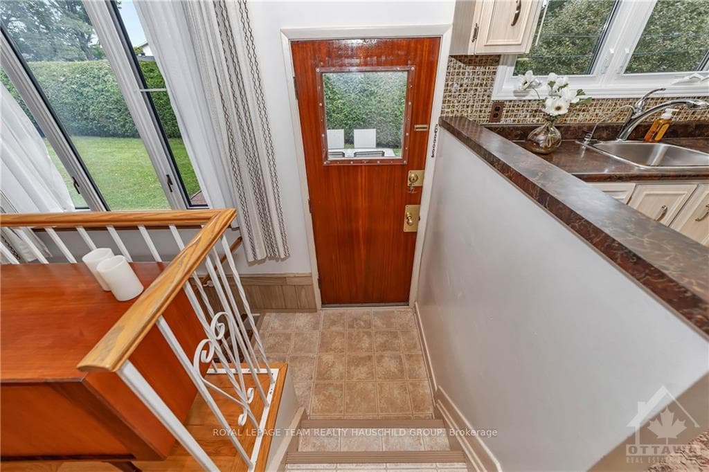 3 KIMBERLEY Road photo 22