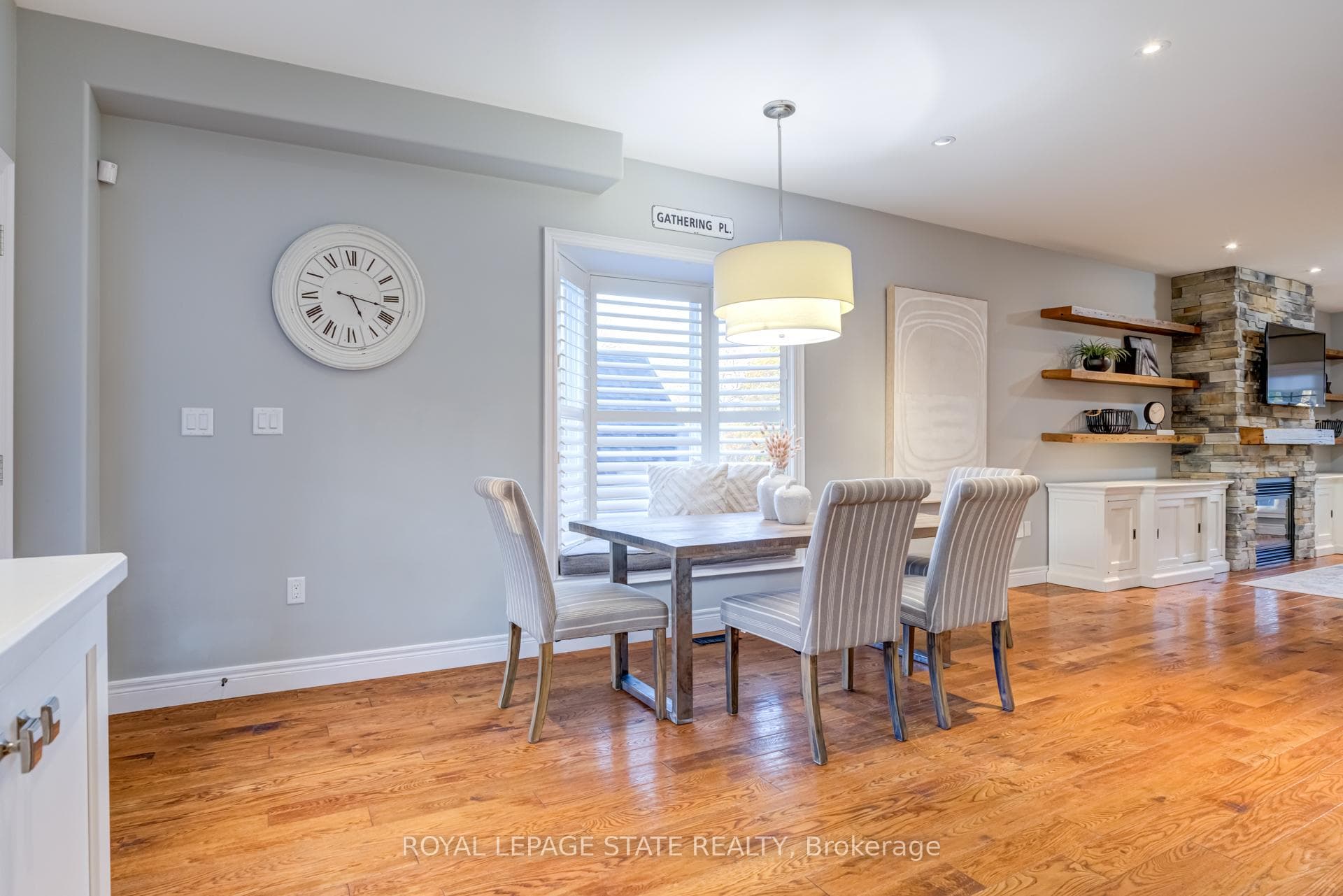 175 Oakhill Place photo 13