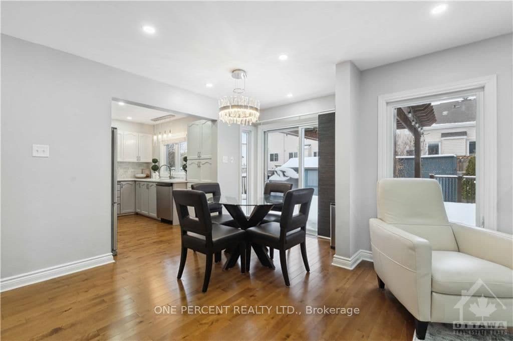 49 EMERALD MEADOWS Drive photo 9