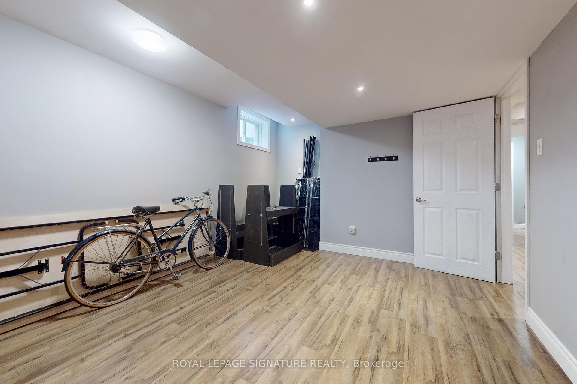 9 Shetland Drive photo 25