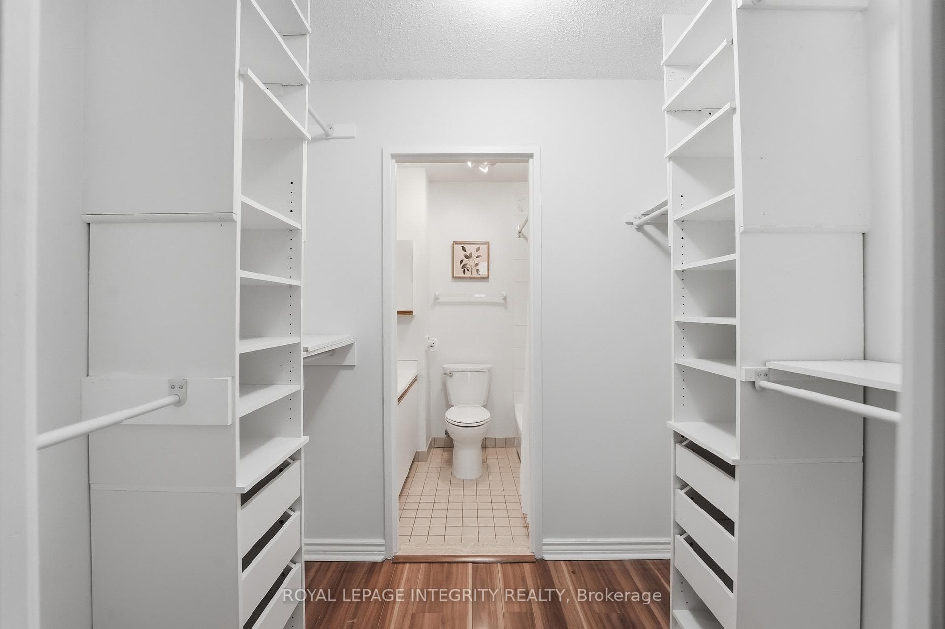 2019 Carling Avenue Unit 108 photo 19