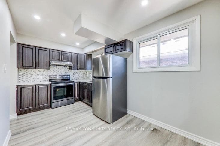 822 Central Park Boulevard photo 4