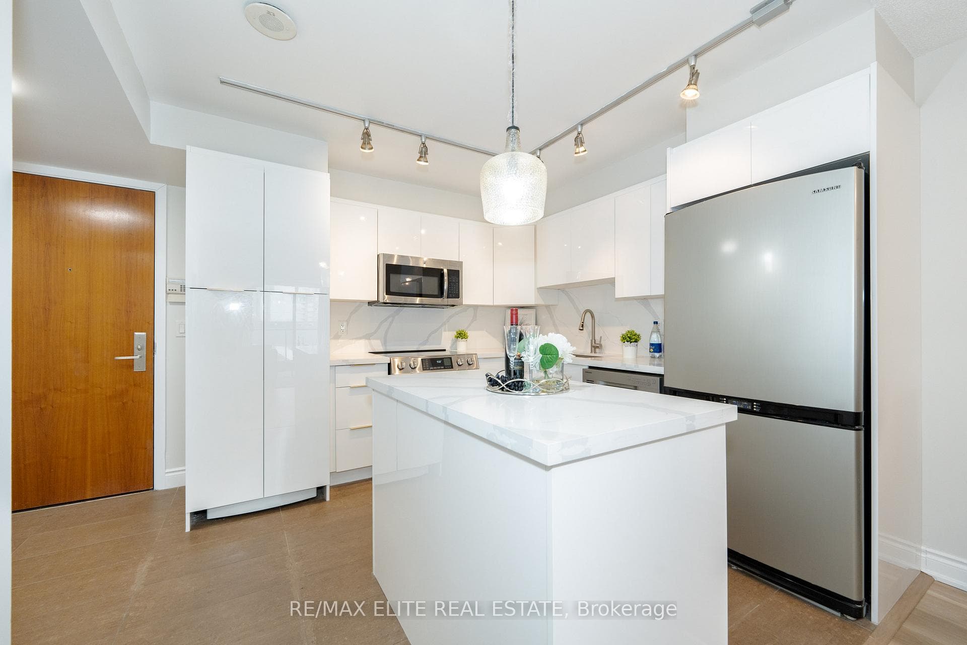 39 Galleria Parkway Unit 616 photo 9