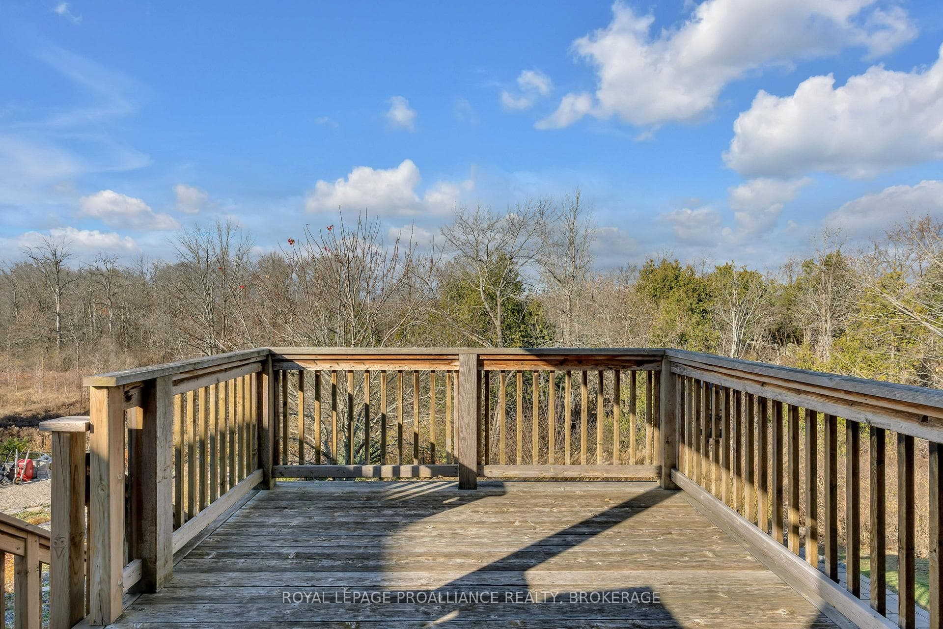 865 Roshan Drive photo 33