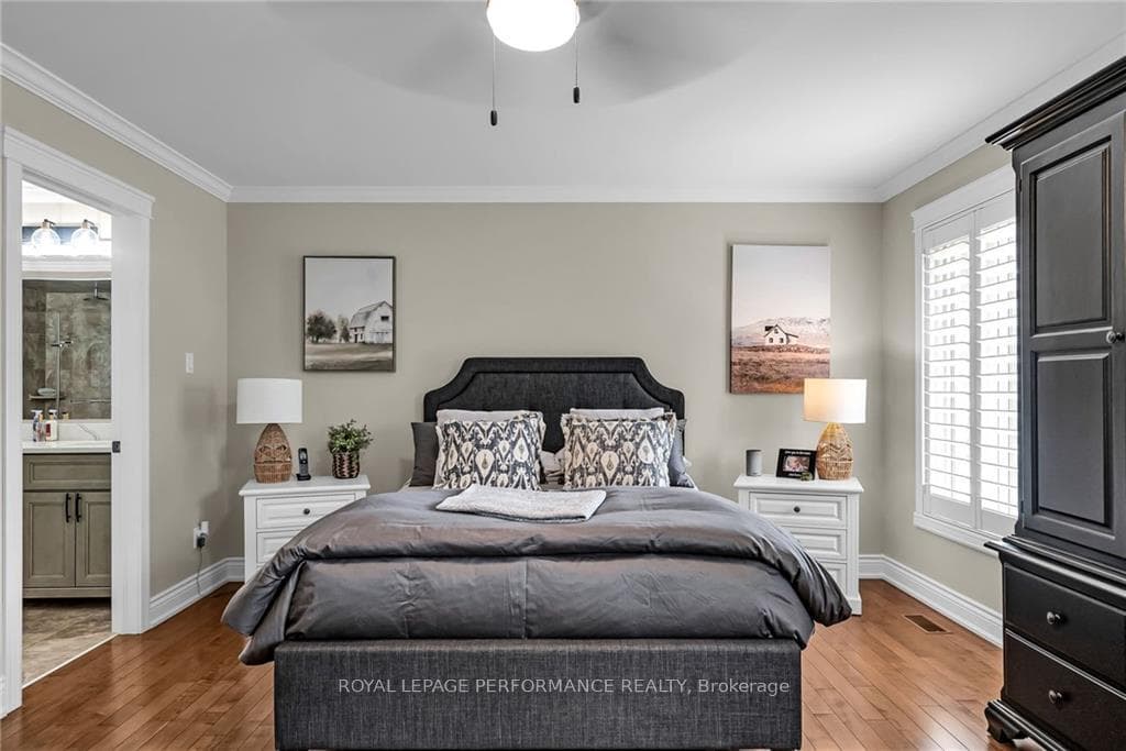 5 STRATFORD Boulevard photo 12