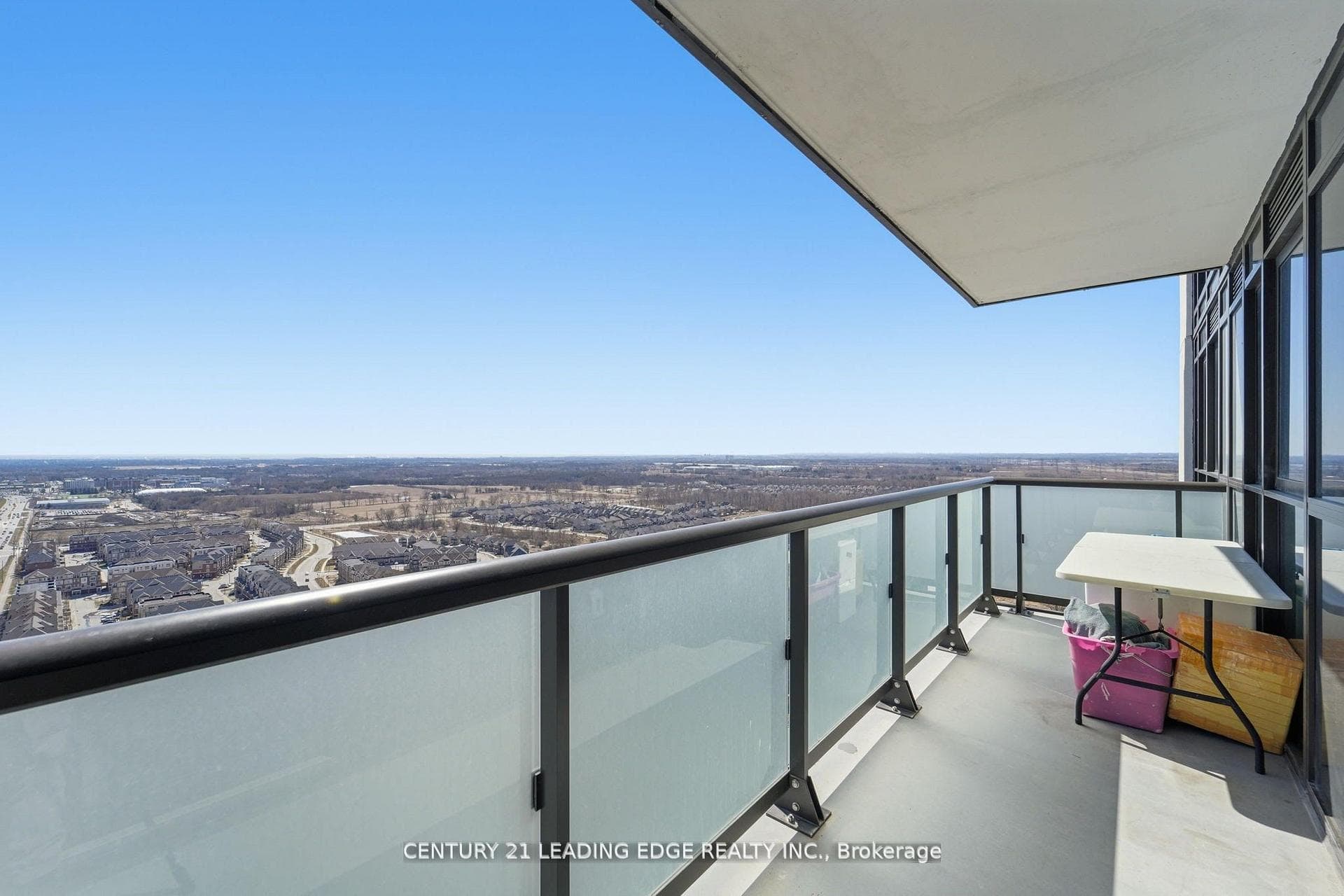 2550 Simcoe Street Unit 2516 photo 13