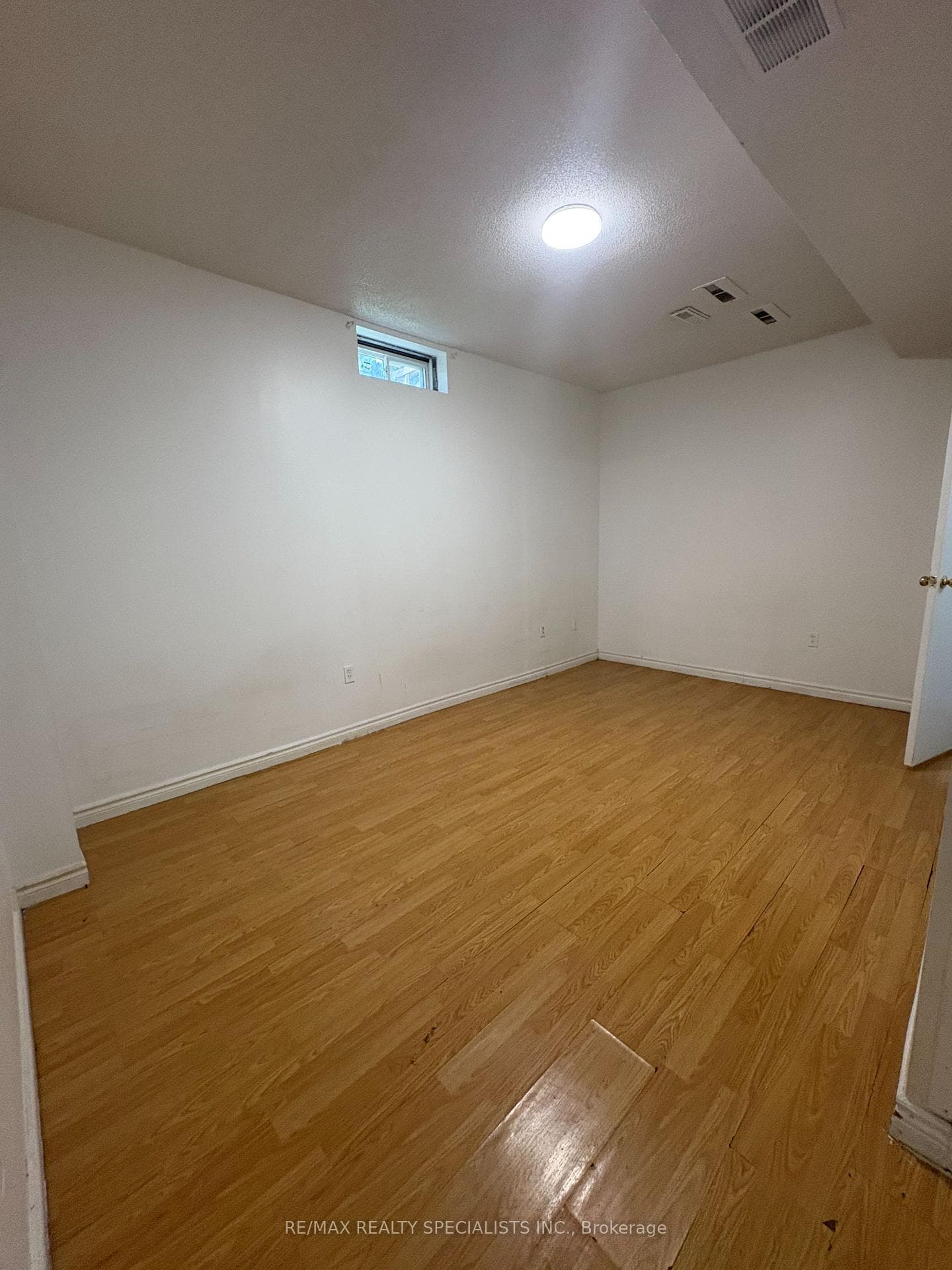 3012 Dalehurst Drive Unit BSMT photo 13