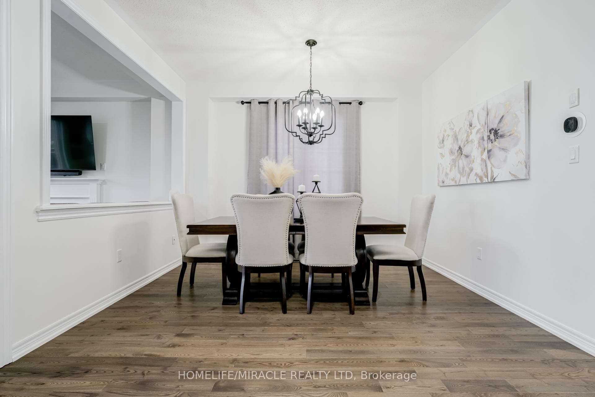 30 Atkinson Crescent photo 7