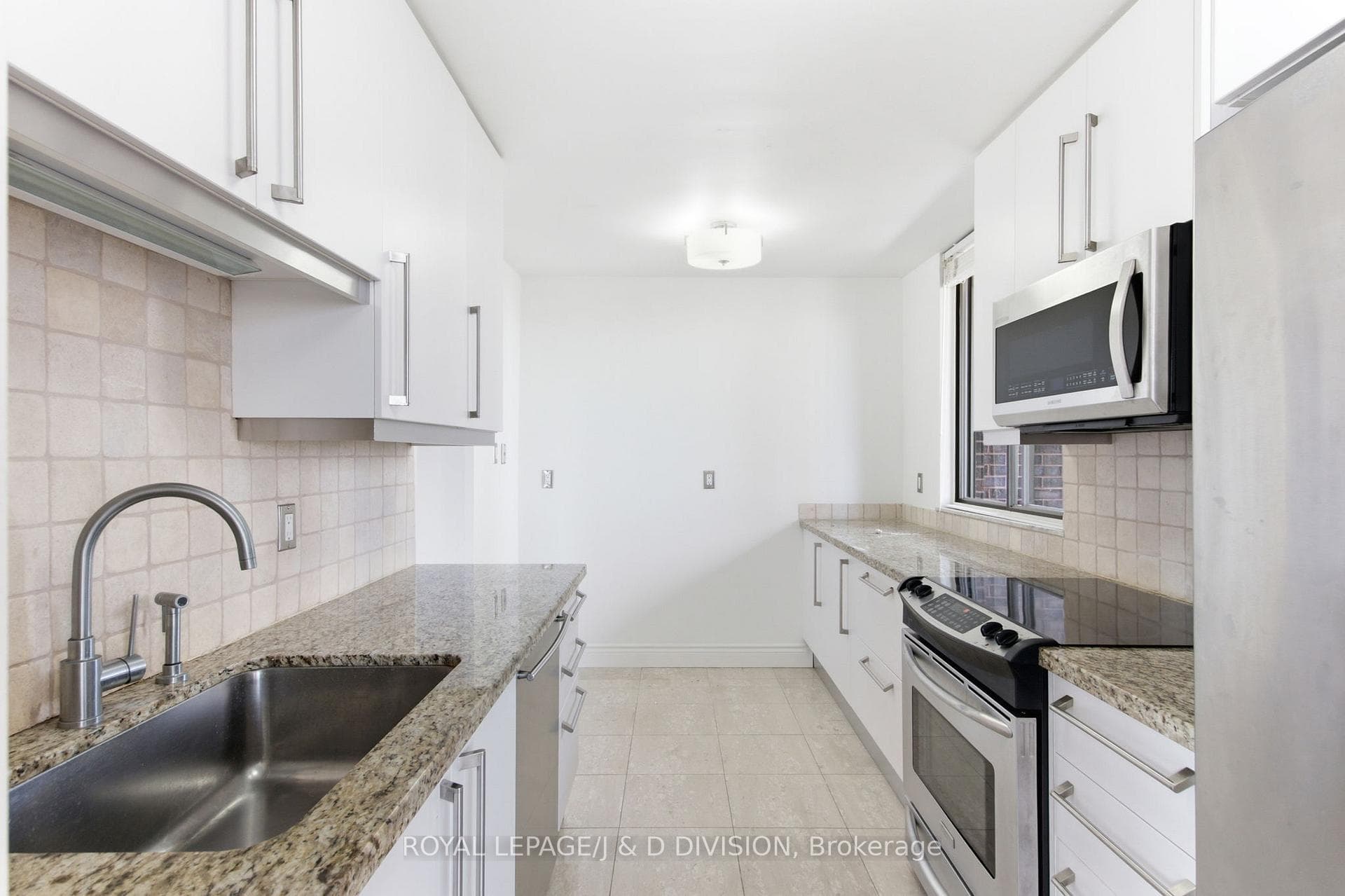 100 Canyon Avenue Unit 701 photo 15