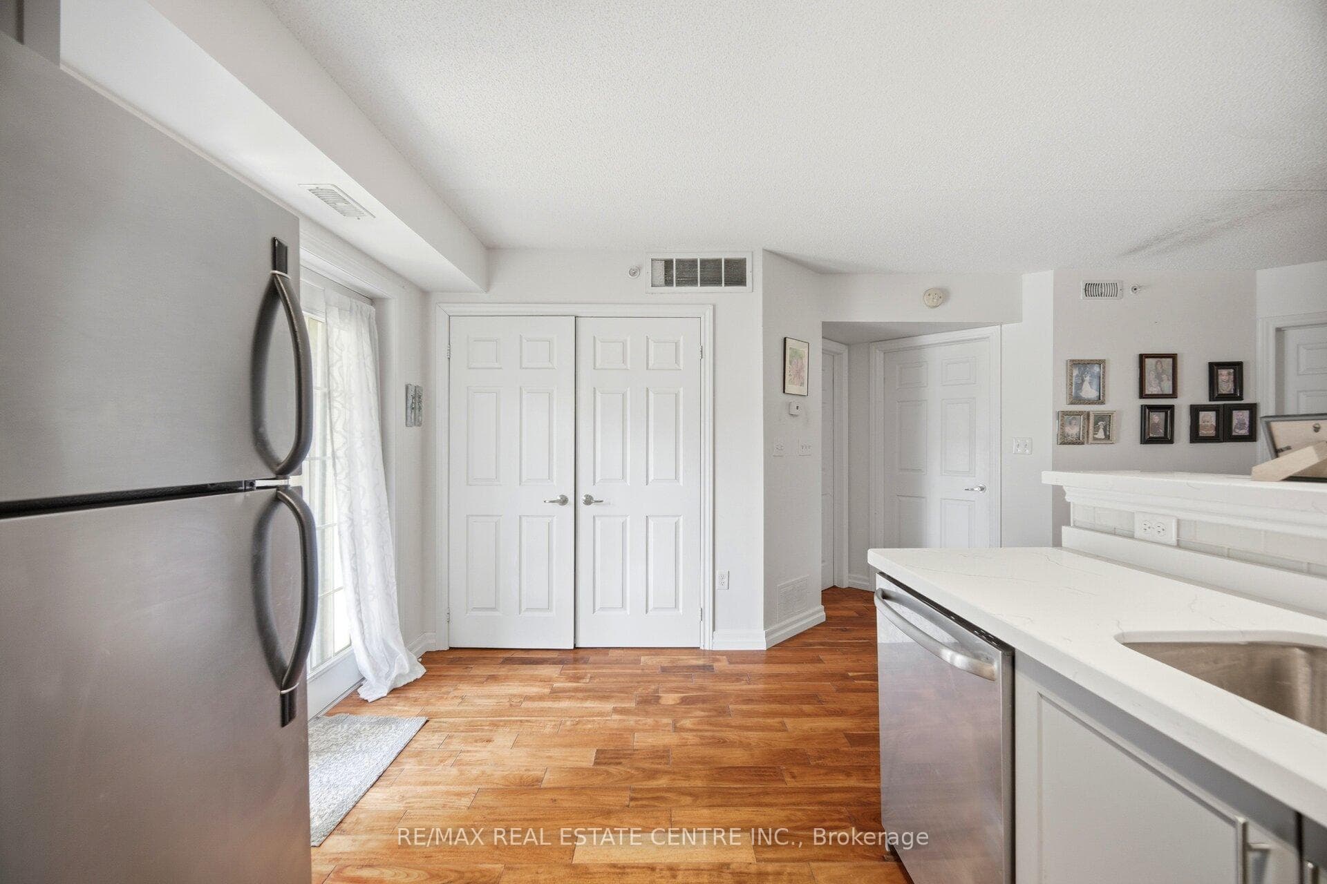 1350 Main Street Unit 101 photo 15