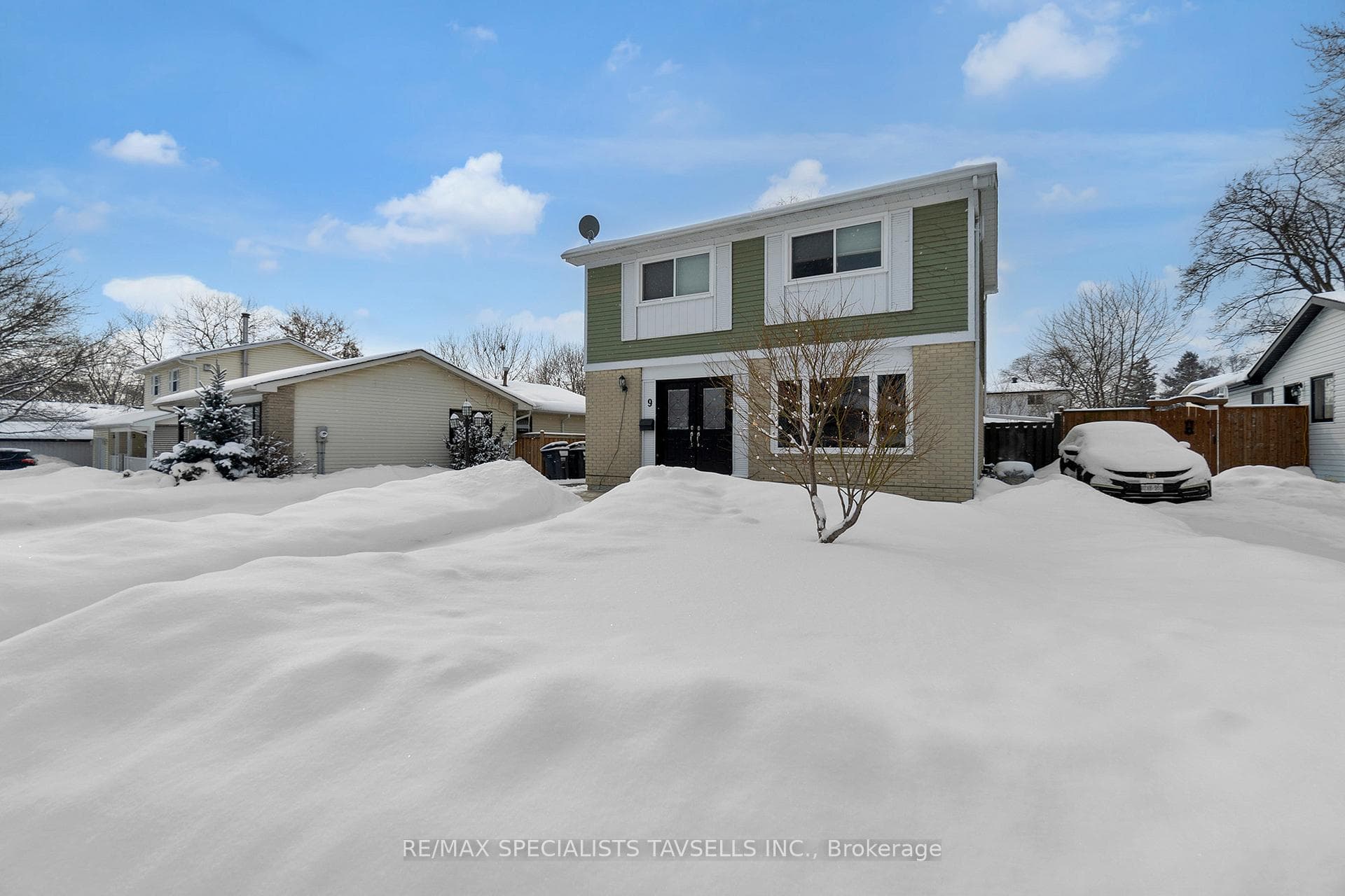 9 Pennywood Road photo 2