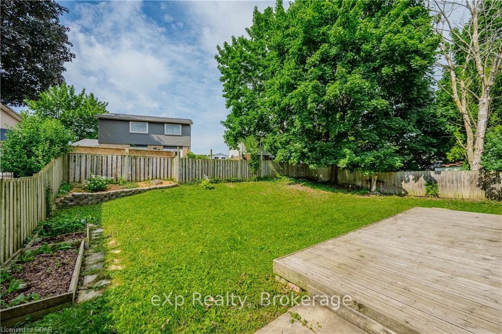 30 GATEWAY Drive photo 28