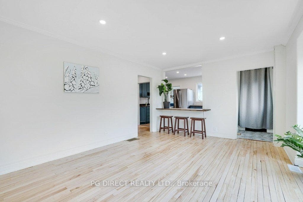 69 Harry Street photo 3