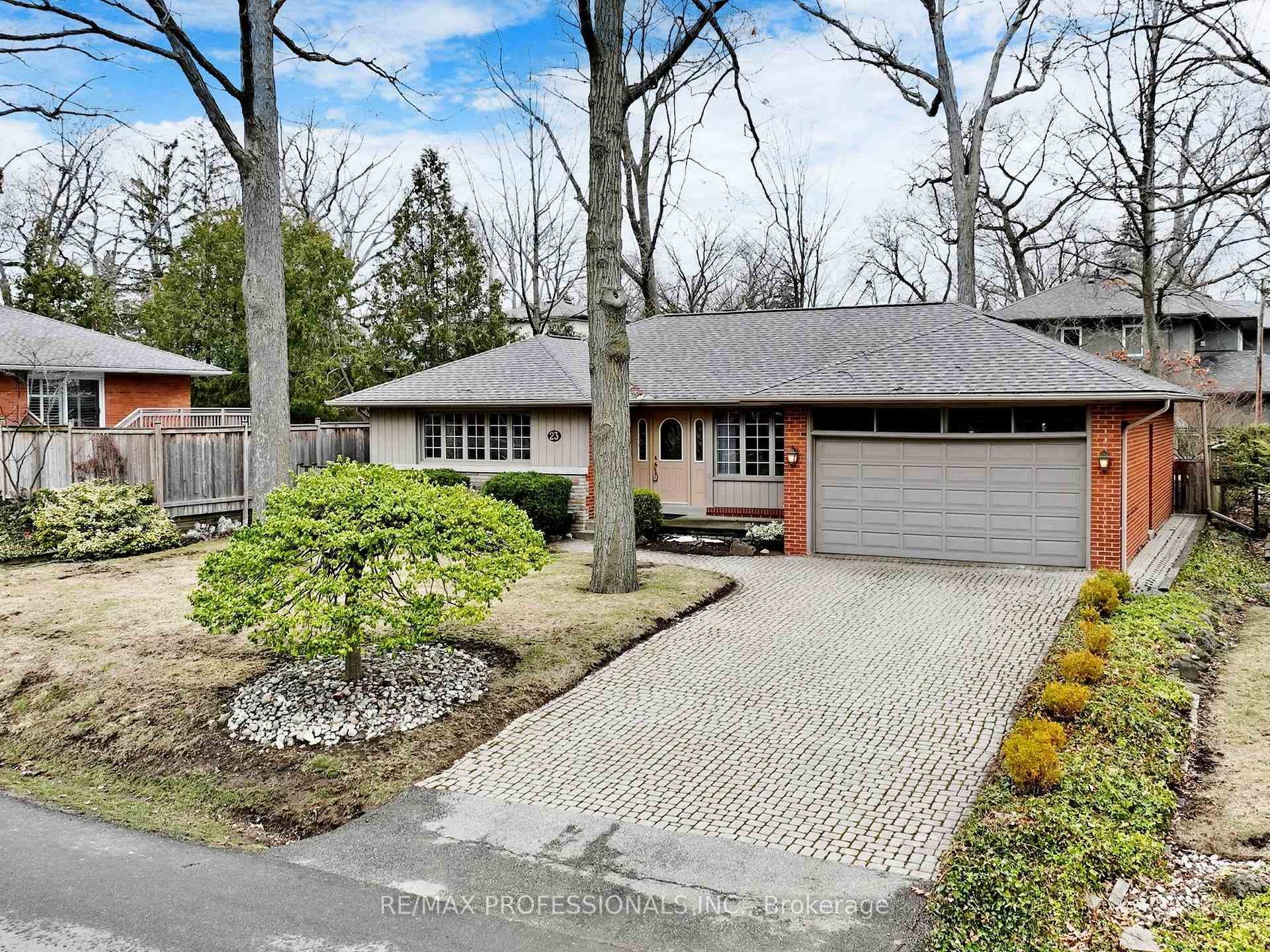 23 Ashford Drive photo 3