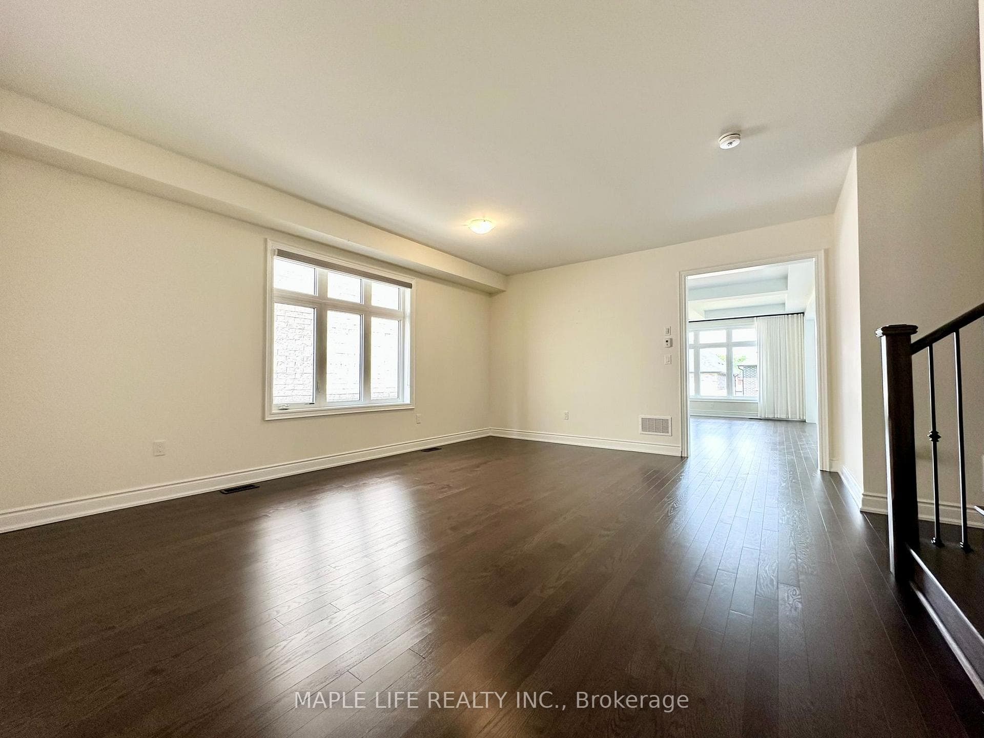 162 Rowe Street photo 10