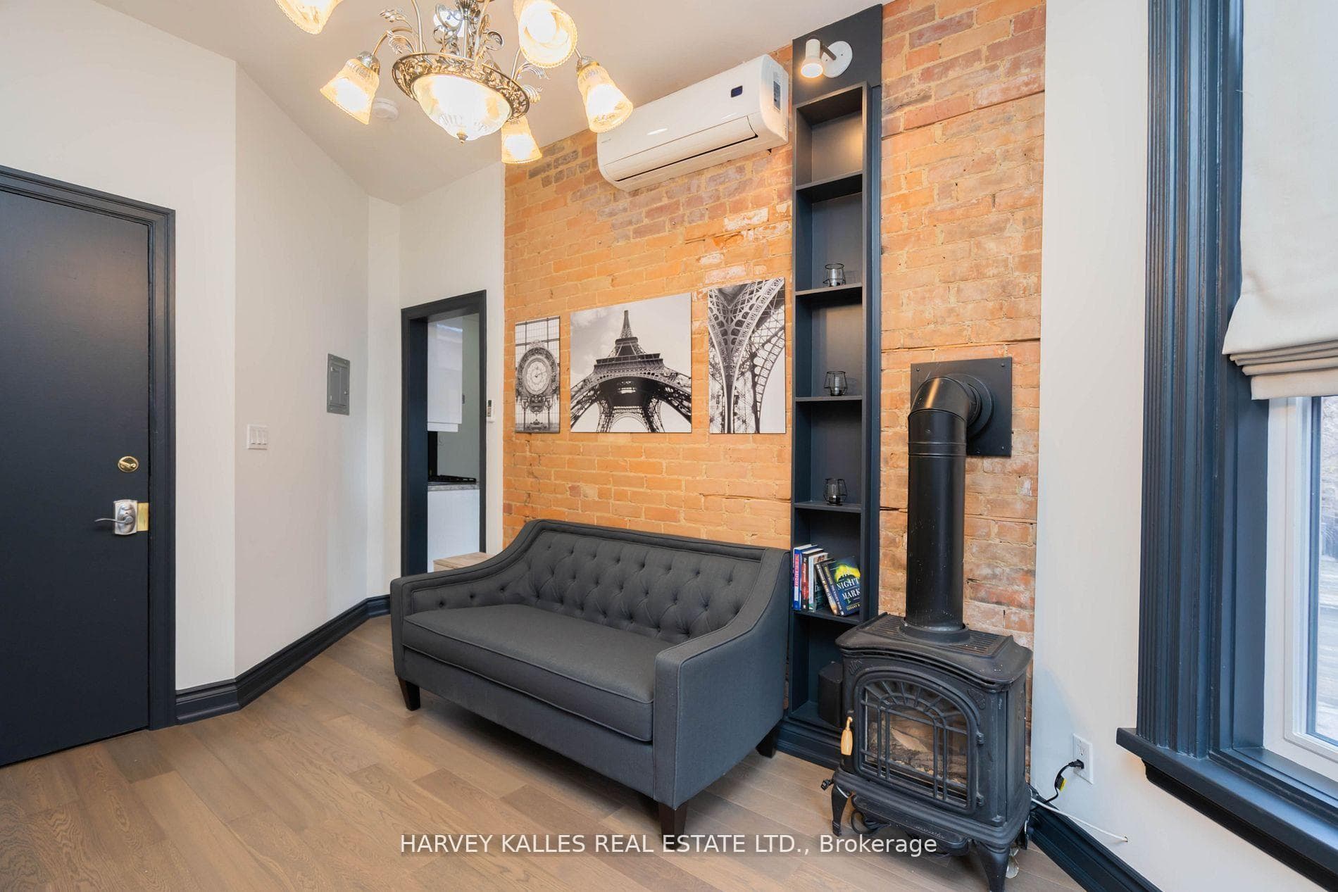 510 Jarvis Street Unit 6 photo 32