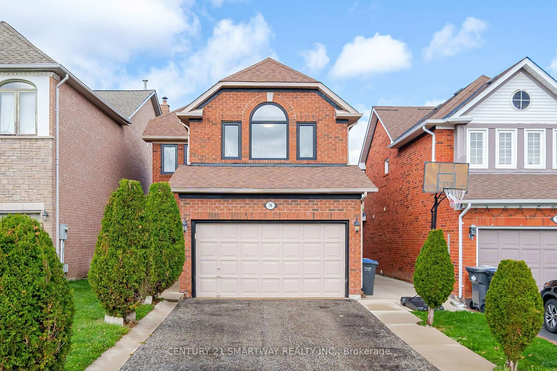 74 Peace Valley Crescent photo 3